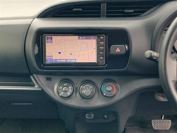 Ref:AUX-19898518 TOYOTA VITZ 2020 - Image 20