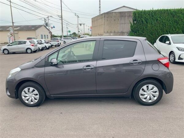 Ref:AUX-19898518 TOYOTA VITZ 2020 - Image 5