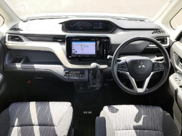 Ref:AUX-19898537 MITSUBISHI DELICA D:2 2021 - Image 3
