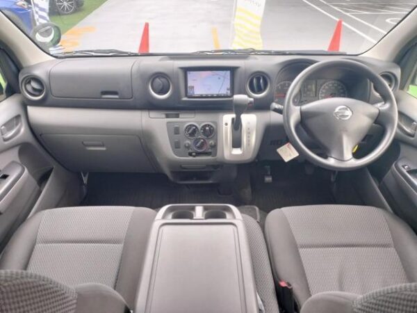 Ref:AUX-19900270 NISSAN NV350CARAVAN VAN 2012 - Image 4