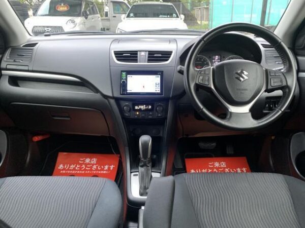 Ref:AUX-19902177 SUZUKI SWIFT 2012 - Image 3