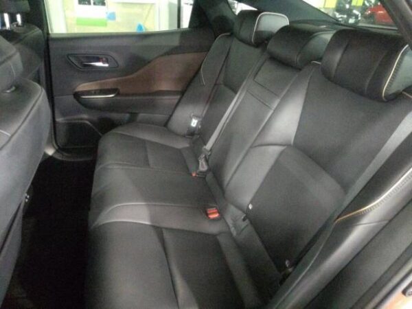 Ref:AUX-19902284 TOYOTA CROWN CROSSOVER 2023 - Image 4