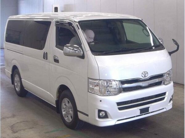 Ref:AUX-19902373 TOYOTA HIACE VAN 2012