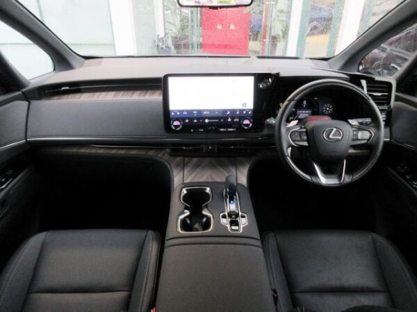 Ref:AUX-19902541 LEXUS LM 2024 - Image 8