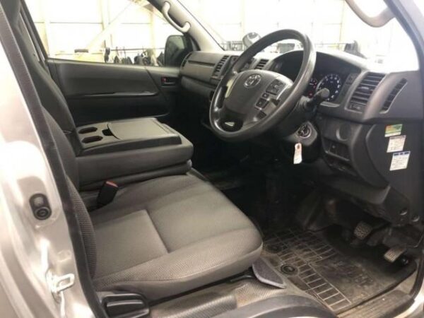 Ref:AUX-19902566 TOYOTA HIACE VAN 2020 - Image 3