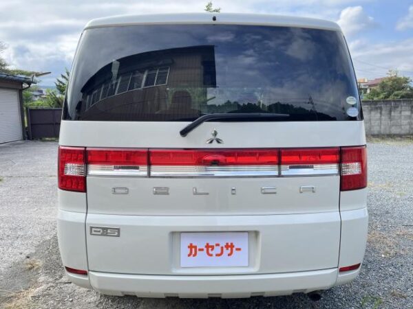 Ref:AUX-19909401 MITSUBISHI DELICA D:5 2008 - Image 2