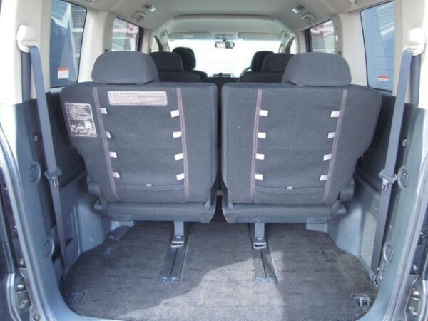 Ref:AUX-19909871 MITSUBISHI DELICA D:5 2007 - Image 18