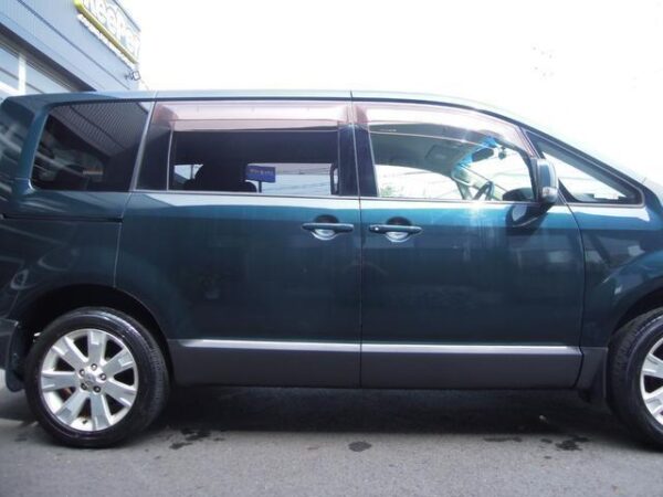Ref:AUX-19909871 MITSUBISHI DELICA D:5 2007 - Image 4