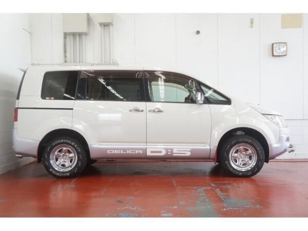 Ref:AUX-19909892 MITSUBISHI DELICA D:5 2009 - Image 4