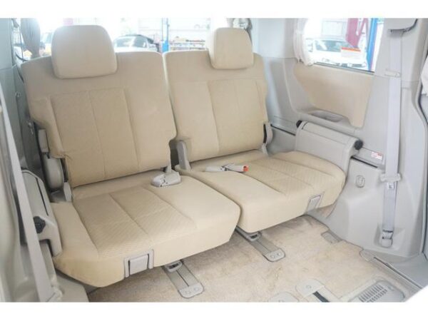 Ref:AUX-19909892 MITSUBISHI DELICA D:5 2009 - Image 9