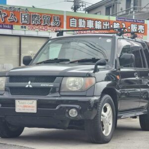 2002 Mitsubishi Pajero Io black gasoline used car Japan export