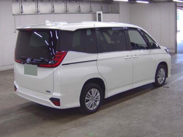 Ref:AUX-19913372 TOYOTA NOAH 2024 - Image 6