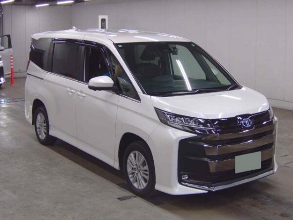Ref:AUX-19913372 TOYOTA NOAH 2024