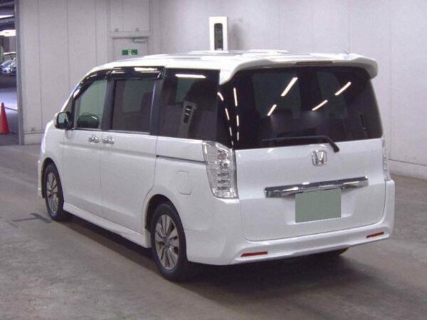 Ref:AUX-19913596 HONDA STEPWAGON SPADA 2013 - Image 2
