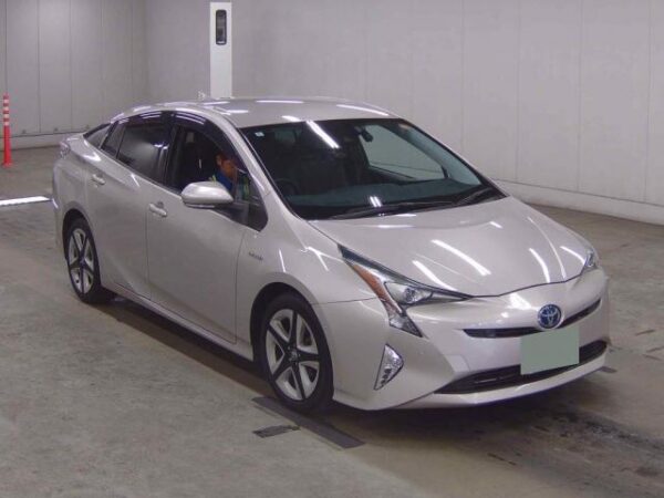 Ref:AUX-19913837 TOYOTA PRIUS 2018