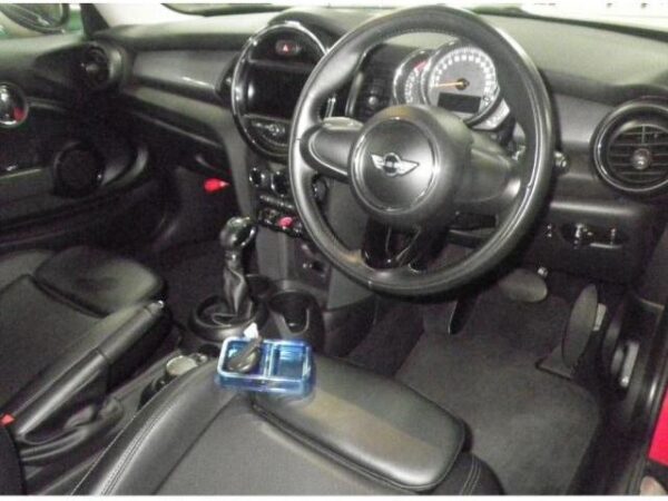 Ref:AUX-19914057 MINI MINI 2018 - Image 3