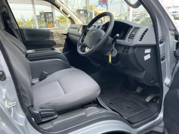 Ref:AUX-19914164 TOYOTA HIACE WAGON 2012 - Image 6