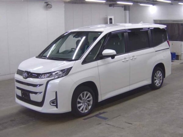 Ref:AUX-19914172 TOYOTA NOAH 2022 - Image 4