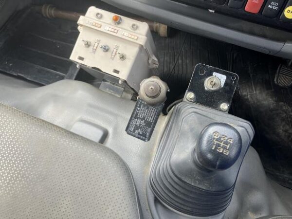 Ref:AUX-19914340 HINO DUTRO 2012 - Image 17