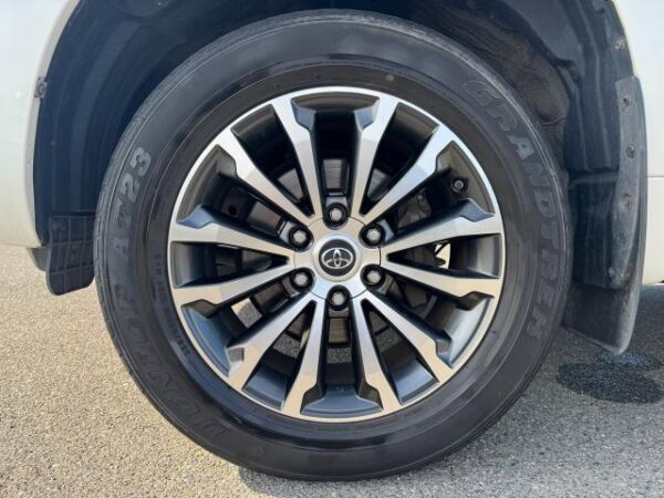 Ref:AUX-19929160 TOYOTA LAND CRUISER PRADO 2020 - Image 8