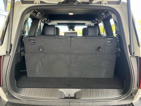 Ref:AUX-19929614 TOYOTA LAND CRUISER 250 2024 - Image 10