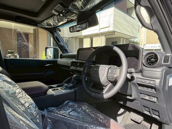 Ref:AUX-19937281 TOYOTA LAND CRUISER 250 2025 - Image 2