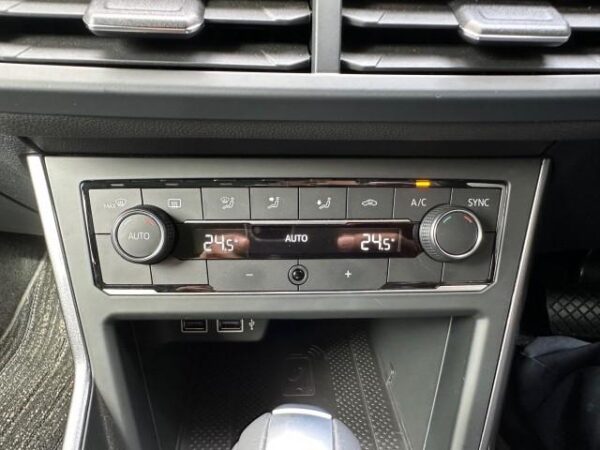 Ref:AUX-19949221 VOLKSWAGEN POLO 2020 - Image 17