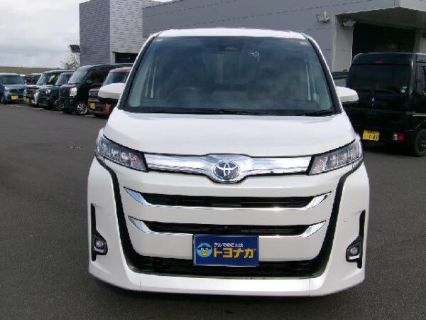 Ref:AUX-19949282 TOYOTA NOAH 2022 - Image 3