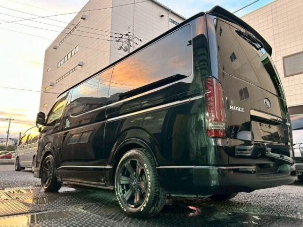 Ref:AUX-19949514 TOYOTA HIACE VAN 2022 - Image 3