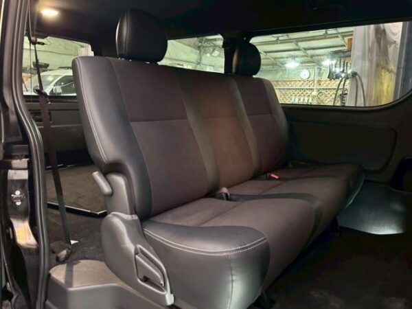 Ref:AUX-19949514 TOYOTA HIACE VAN 2022 - Image 7