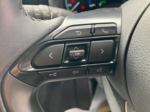 Ref:AUX-19956816 TOYOTA YARIS CROSS 2022 - Image 11
