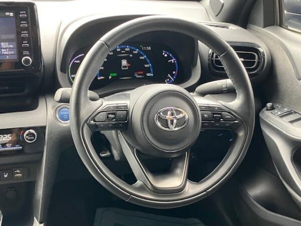 Ref:AUX-19956816 TOYOTA YARIS CROSS 2022 - Image 15