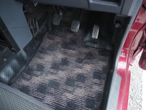 Ref:AUX-19960391 DAIHATSU NAKED 2001 - Image 14