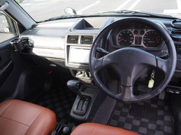 Ref:AUX-19960806 MITSUBISHI PAJERO MINI 2001 - Image 8