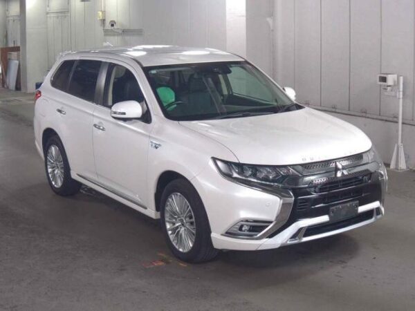 Ref:AUX-19961091 MITSUBISHI OUTLANDER PHEV 2018 - Image 4