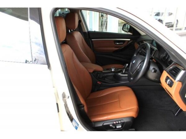 Ref:AUX-19961289 BMW 3 SERIES 2016 - Image 5