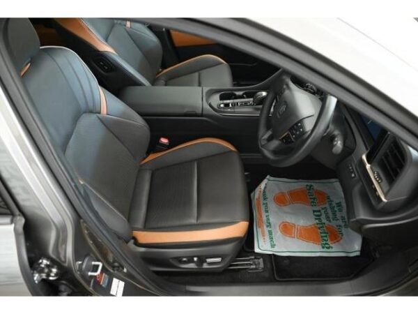 Ref:AUX-19965035 TOYOTA CROWN CROSSOVER 2023 - Image 6