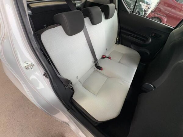 Ref:AUX-19972352 TOYOTA AQUA 2020 - Image 11
