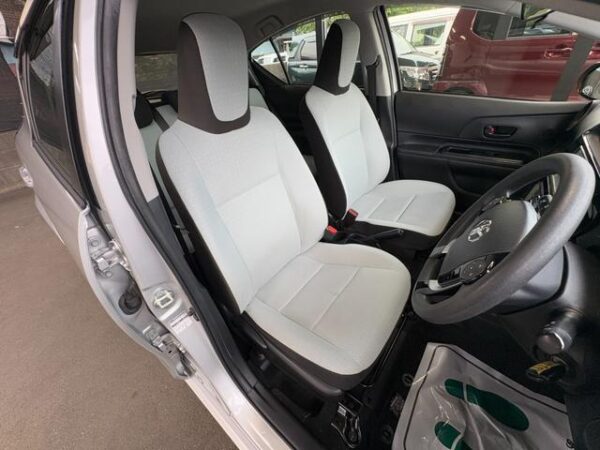 Ref:AUX-19972352 TOYOTA AQUA 2020 - Image 10