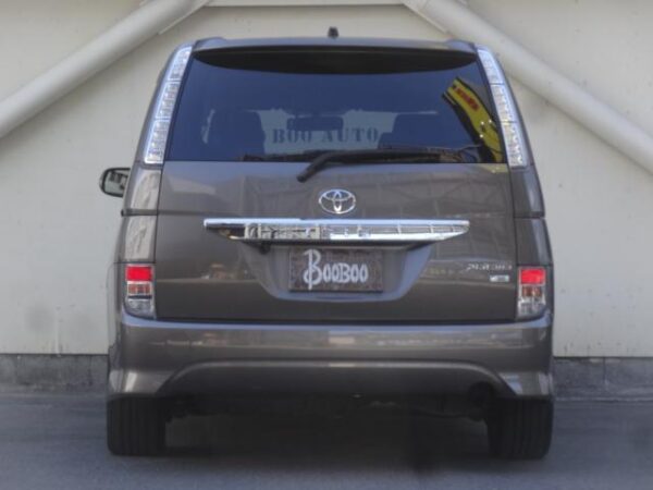 Ref:AUX-19976623 TOYOTA ISIS 2012 - Image 14