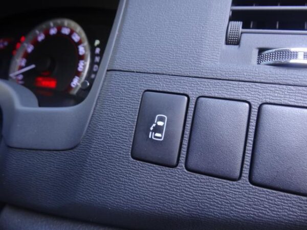Ref:AUX-19976623 TOYOTA ISIS 2012 - Image 8