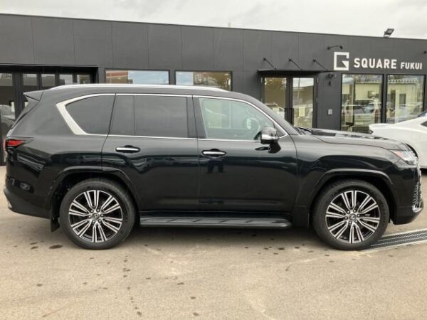 Ref:AUX-19980192 LEXUS LX 2024 - Image 4