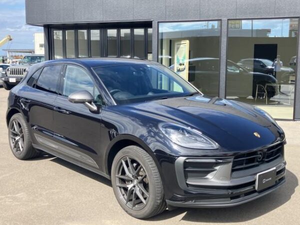 Ref:AUX-19980202 PORSCHE MACAN 2023 - Image 11