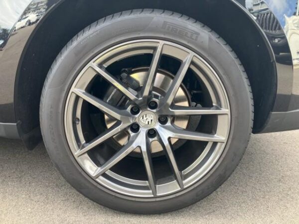Ref:AUX-19980202 PORSCHE MACAN 2023 - Image 19