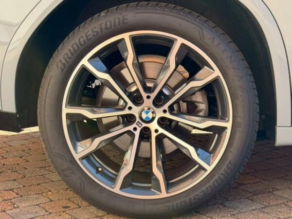 Ref:AUX-19980204 BMW X4 2024 - Image 9
