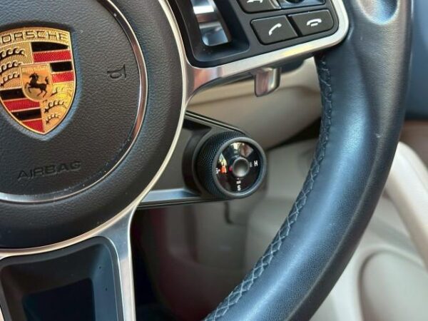 Ref:AUX-19980209 PORSCHE CAYENNE 2022 - Image 7
