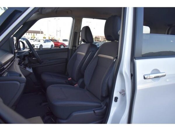 Ref:AUX-19980270 NISSAN SERENA 2024 - Image 16