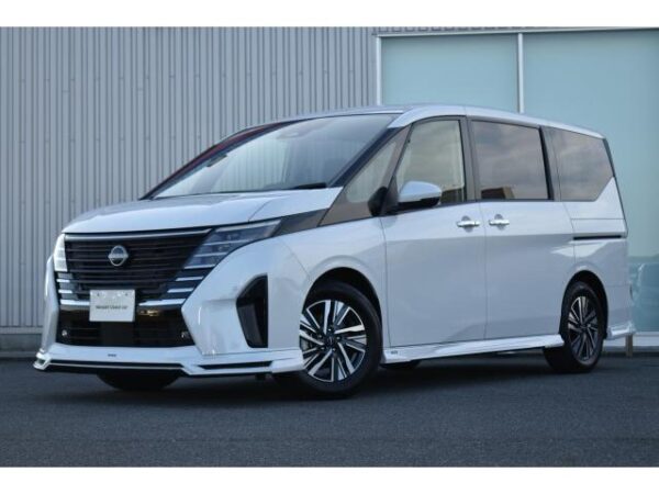 Ref:AUX-19980270 NISSAN SERENA 2024