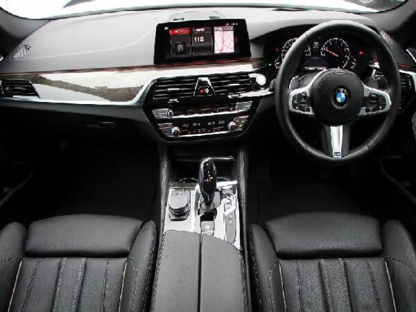 Ref:AUX-19980280 BMW 5 SERIES 2019 - Image 2