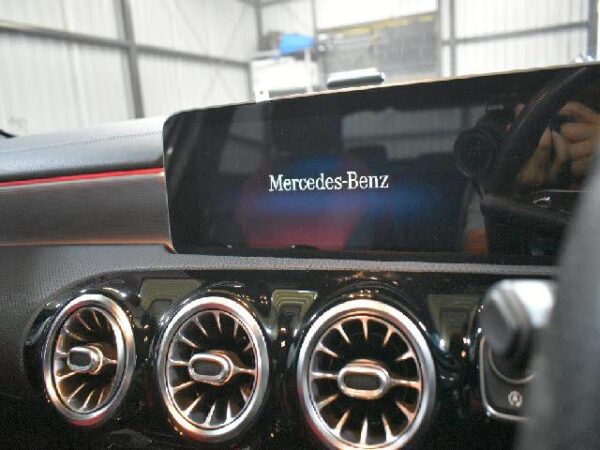 Ref:AUX-19980281 MERCEDES BENZ A-CLASS 2019 - Image 10